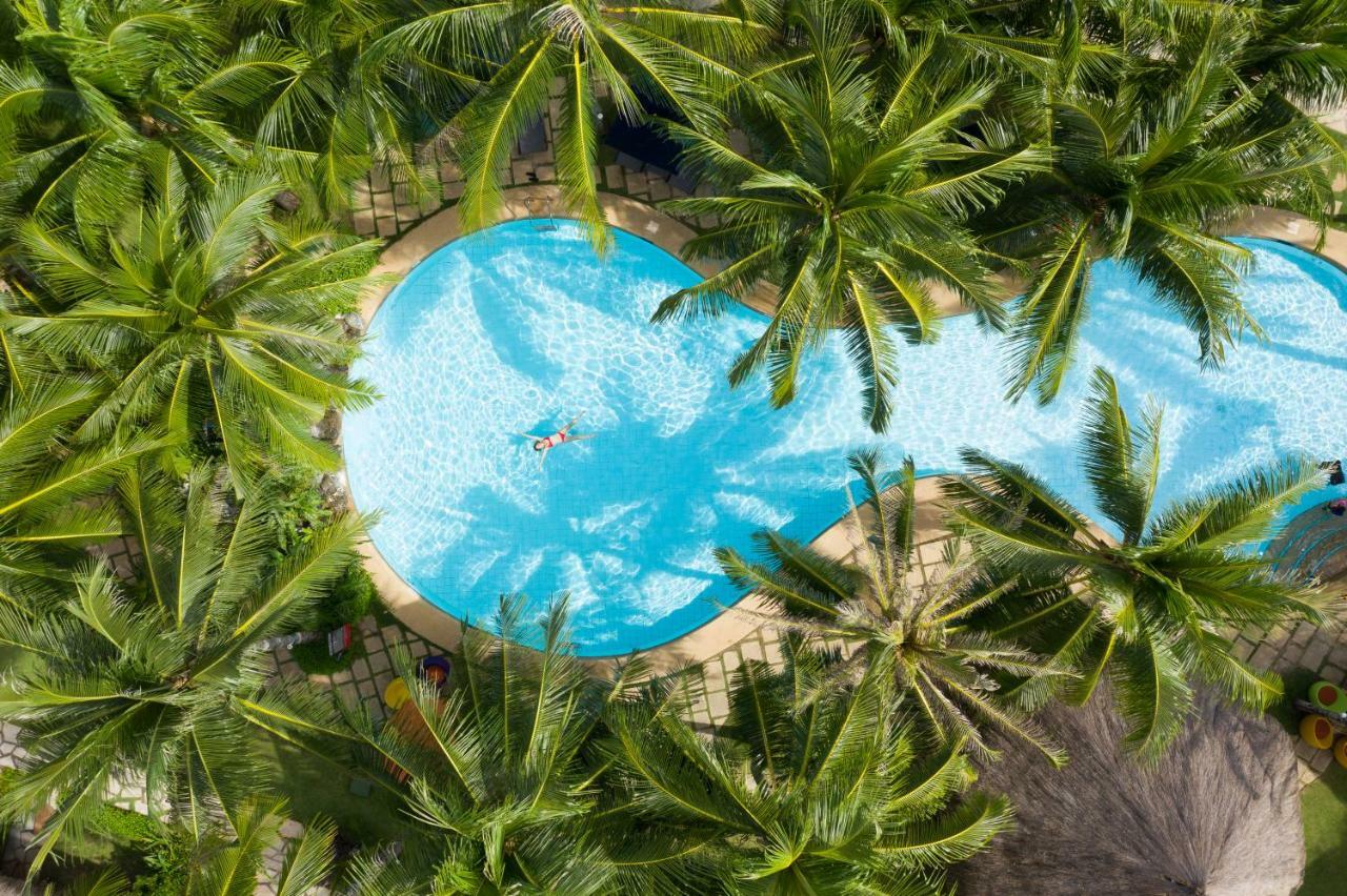 เซาท์ ปาล์ม รีสอร์ต Hotel ปางเลา ภายนอก รูปภาพ Aerial view of the swimming pool